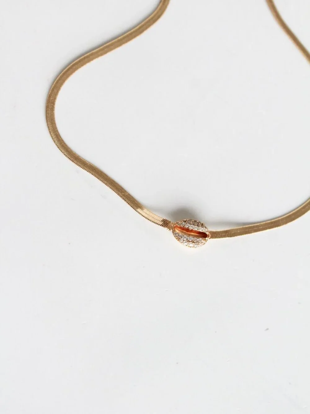 Anthropologie Herringbone Cowrie Shell Necklace - NEW